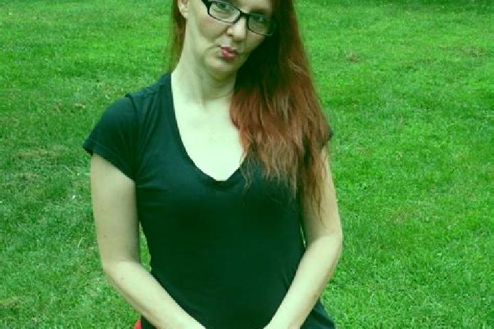 Avery, 34 — Escort in Cleona, United States