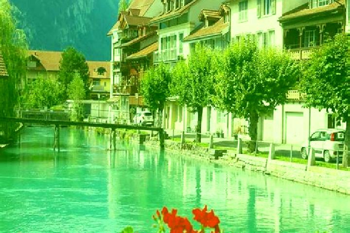 Avery, 34 — Escort in Hausen / Heisch, Switzerland