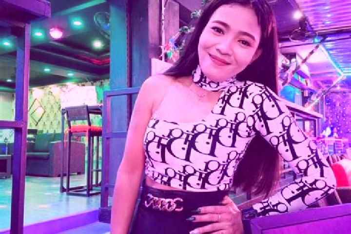 Avery, 34 — Escort in Nakhon Si Thammarat, Thailand