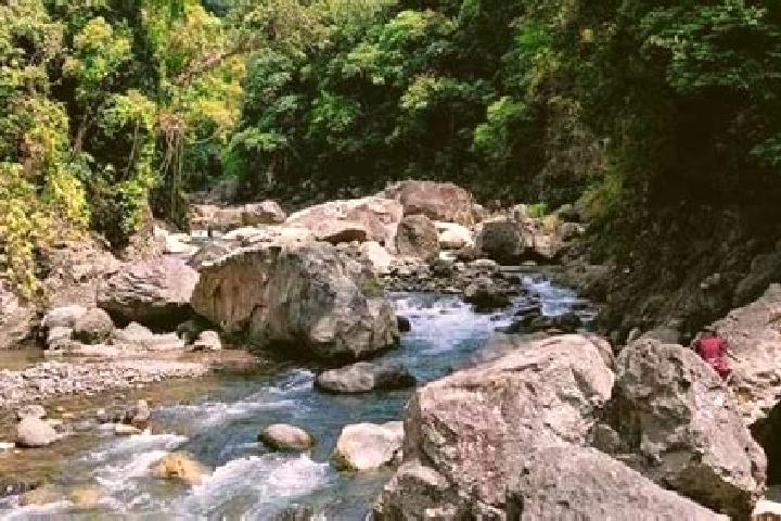 Avery, 34 — Escort in Pinukpuk, Philippines
