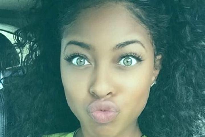 Avery, 35, a black green-eyed ebony companion based in Pullo. Offering Dinner Date, Girlfriend Experience, Couples, Overnight, Tantra. Available for incall a...