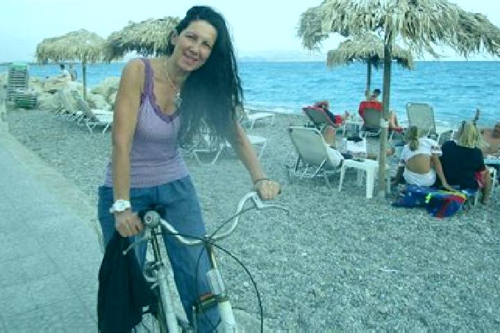 Avery, 35 — Escort in Kiato, Greece