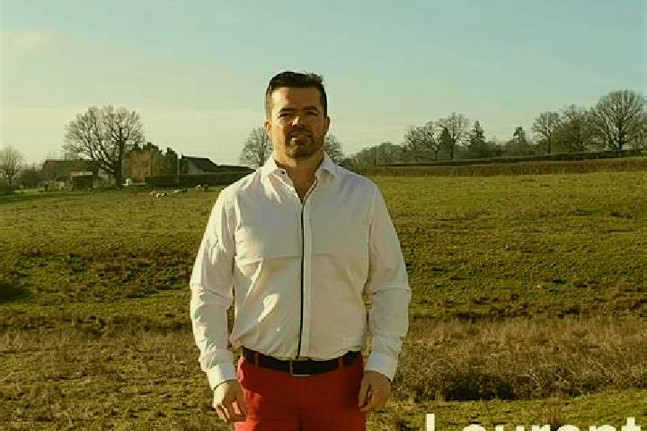 Avery, 35 — Escort in Le Breuil, France