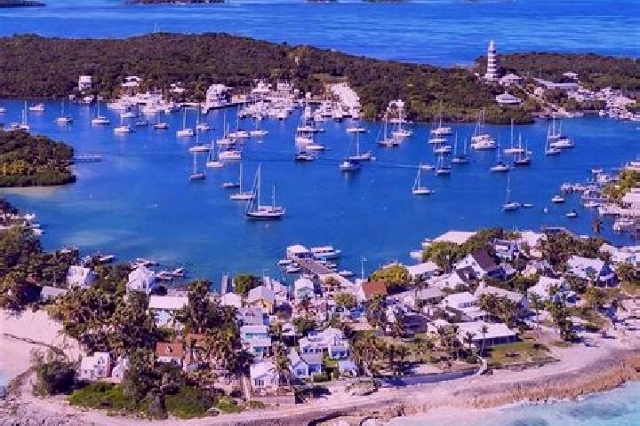 Avery, 35 — Escort in Marsh Harbour, Bahamas
