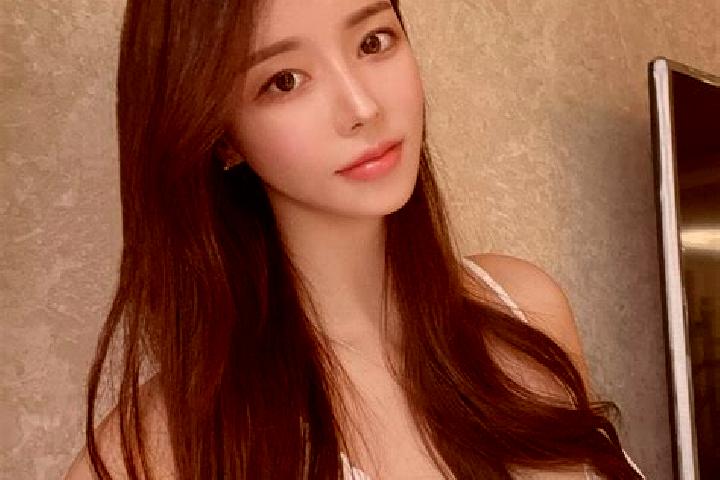Avery, 35 — Escort in Qarasu, China