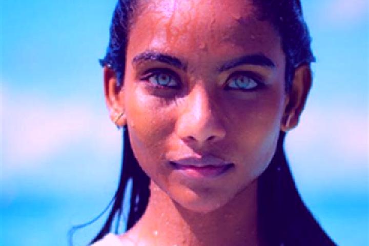 Avery, 36, a auburn blue-eyed indian companion based in Kyje. Offering Massage, CIM, Girlfriend Experience, Striptease. Available for incall and outcall, ove...