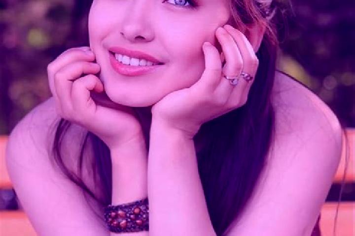 Avery, 36, a red blue-eyed asian companion based in Beizang. Offering GFE, Duos, Massage, Striptease. Available for incall and outcall, day and evening dates.