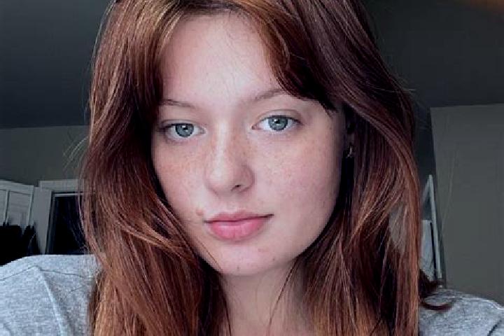 Avery, 36, a red grey-eyed middle eastern companion based in Alawa. Offering A-Level, Girlfriend Experience, BDSM. Available for incall and outcall, day and ...