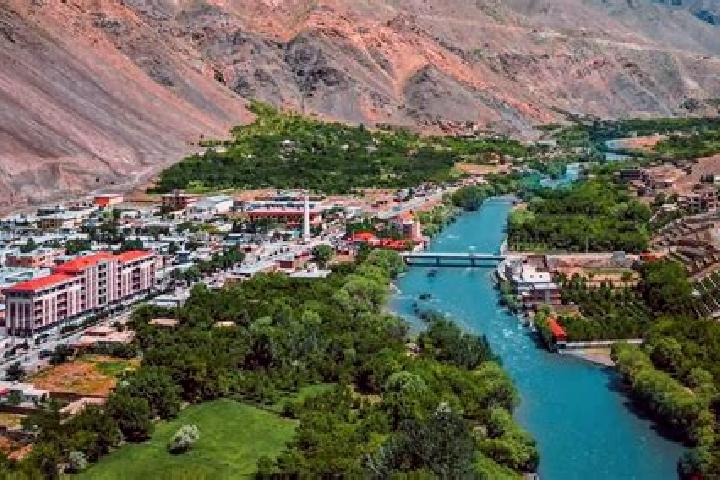 Avery, 36 — Escort in Adraskan, Afghanistan