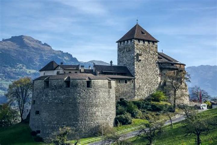 Avery, 36 — Escort in Balzers, Liechtenstein