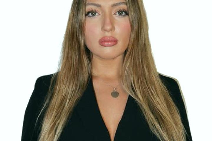 Avery, 36 — Escort in Hanley Hills, United States
