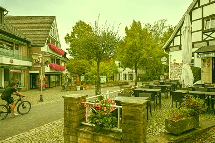 Avery, 36 — Escort in Havixbeck, Germany