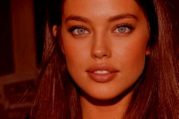 Avery, 37, a chestnut green-eyed caucasian companion based in Fascia. Offering 69, Girlfriend Experience, Dinner Date, Overnight, Prostate Massage. Available...
