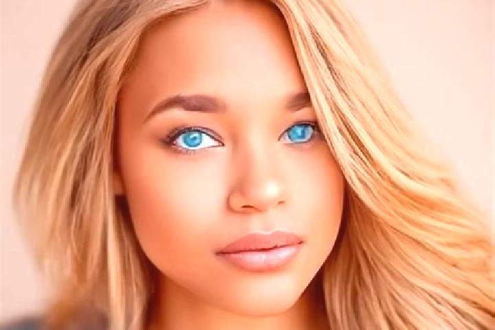 Avery, 37, a dark blonde blue-eyed latina companion based in Phrom Phiram. Offering CIM, Dinner Date, BDSM, OWO, Tantra. Available for incall and outcall, da...