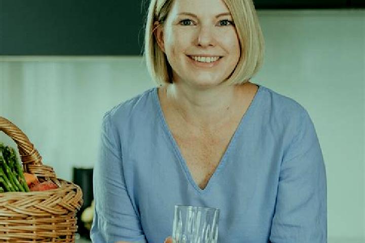 Avery, 37 — Escort in Glott, Germany