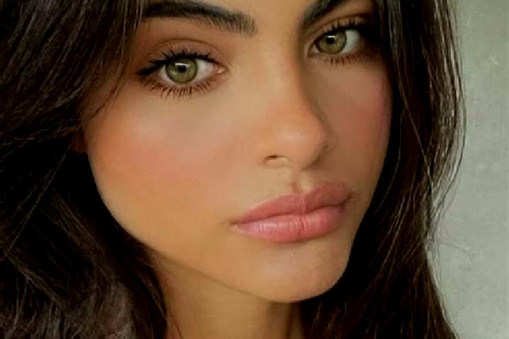 Avery, 38, a black hazel-eyed latina companion based in Luc-en-Diois. Offering Couples, Dinner Date, Prostate Massage, Girlfriend Experience, Duos. Available...
