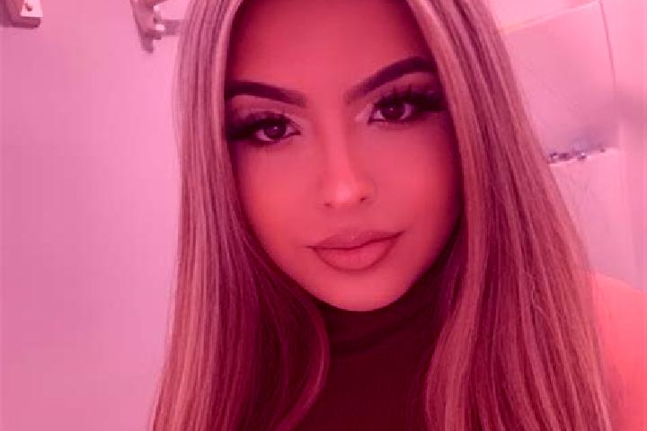Avery, 38, a blonde grey-eyed latina companion based in Pearl Beach. Offering GFE, Roleplay, Dinner Date, Party Girl, Fetish. Available for incall and outcal...
