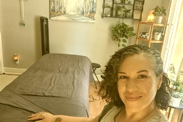 Avery, 38, a brunette blue-eyed ebony companion based in Bakersville. Offering Dinner Date, Prostate Massage, Massage, Erotic Massage. Available for incall a...