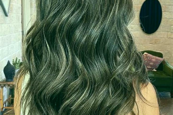 Avery, 38, a brunette grey-eyed asian companion based in Beregovoy. Offering Massage, Roleplay, Couples. Available for incall and outcall, overnight bookings...