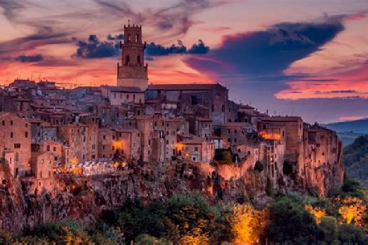 Avery, 38 — Escort in Pitigliano, Italy