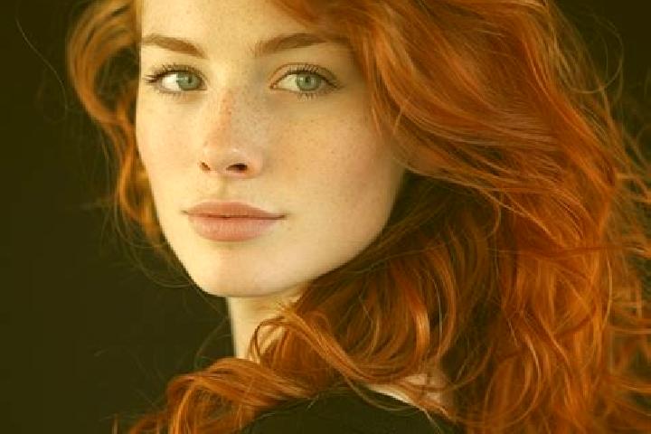 Avery, 39, a auburn green-eyed european companion based in Sukamukti. Offering Erotic Massage, Striptease, Couples, Travel Companion. Available for incall an...
