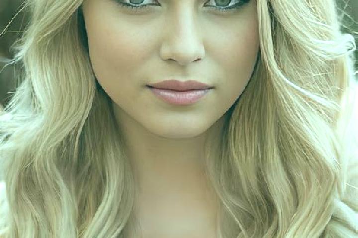 Avery, 39, a blonde dark-eyed mixed companion based in Zeppernick. Offering 69, Deep French Kissing, A-Level, CIM. Available for incall and outcall, overnigh...