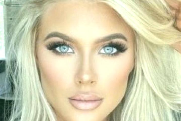 Avery, 39, a platinum blonde hazel-eyed middle eastern companion based in Pereshchepyne. Offering Striptease, Massage, Prostate Massage. Available for incall...