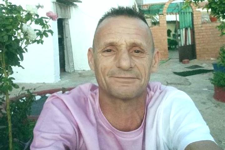 Avery, 39 — Escort in Alosno, Spain