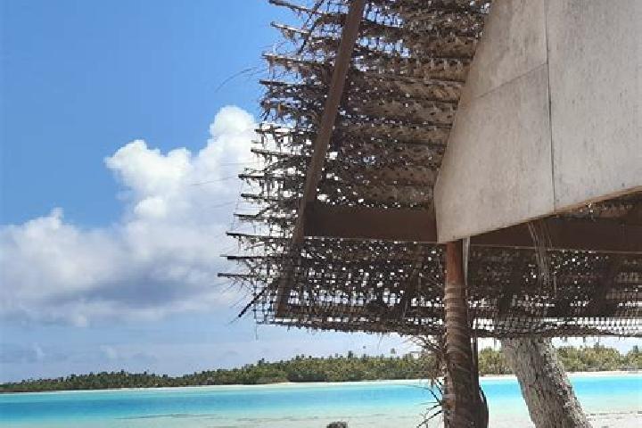 Avery, 39 — Escort in Avatoru, French Polynesia