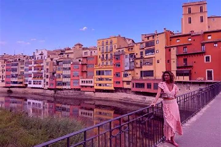 Avery, 39 — Escort in Caldes de Malavella, Spain