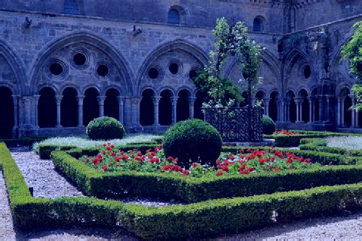 Avery, 39 — Escort in Le Monastere, France