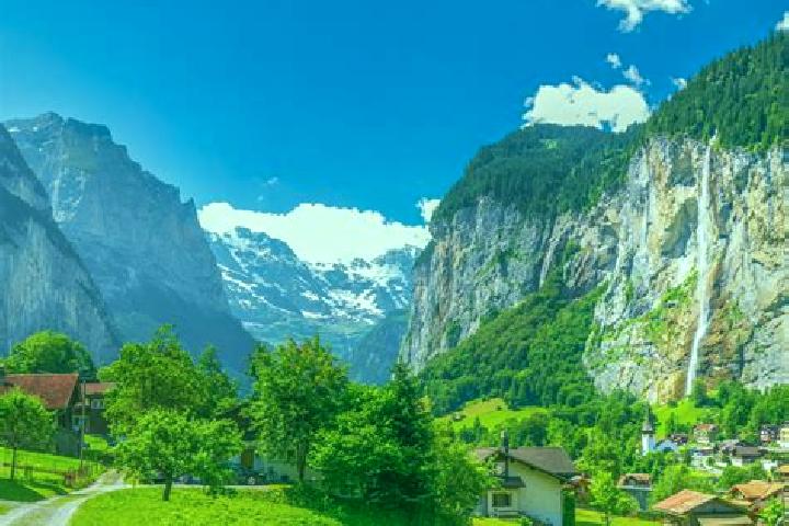 Browse escort listings across 38 pages of cities in Switzerland. Local companions, services and rates. Page 15 of 38.