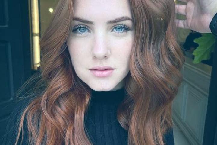 Chloe, 20, a auburn blue-eyed middle eastern companion based in Madonna Pozzo Guacito. Offering Dinner Date, Massage, CIM. Available for incall and outcall, ...