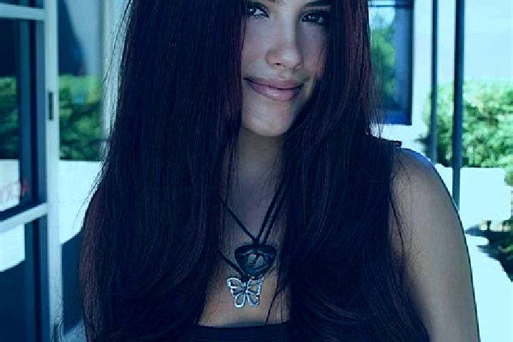 Chloe, 20, a auburn dark-eyed asian companion based in Thueringen. Offering Duos, BDSM, 69, Fetish. Available for incall and outcall, overnight bookings avai...