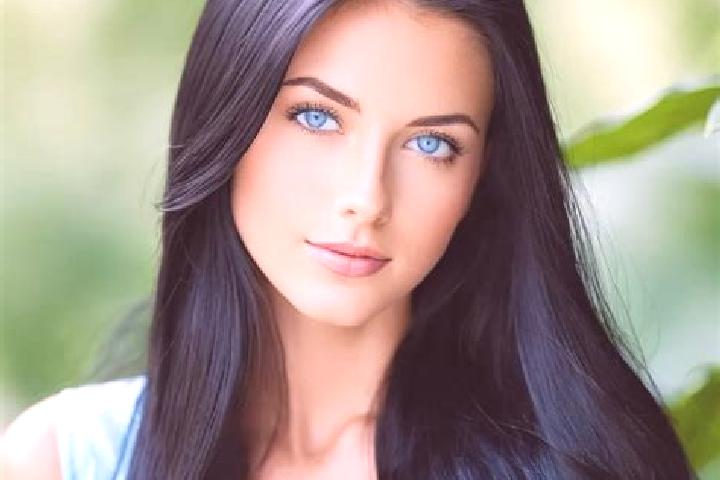 Chloe, 20, a black blue-eyed mediterranean companion based in Las Rosas. Offering Dinner Date, Duos, BDSM. Available for incall and outcall, day and evening ...