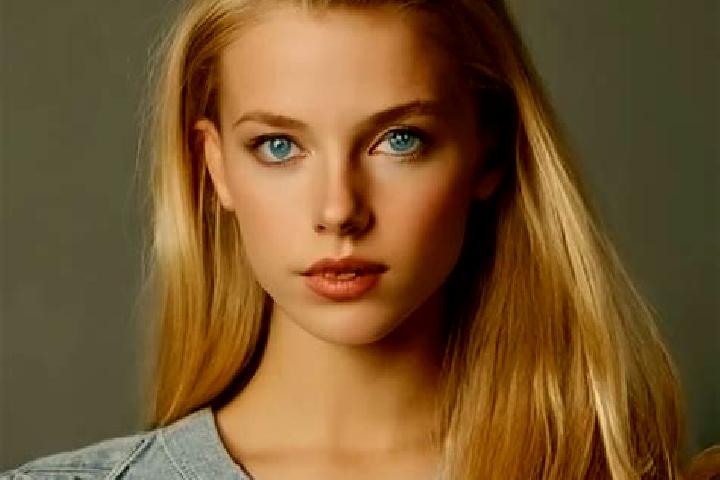 Chloe, 20, a blonde grey-eyed indian companion based in Greenwood. Offering Party Girl, Tantra, Girlfriend Experience, Travel Companion. Available for incall...