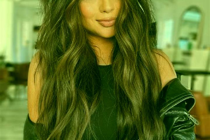 Chloe, 20, a brunette dark-eyed slavic companion based in Gia Ray. Offering Party Girl, OWO, Girlfriend Experience. Available for incall and outcall, overnig...