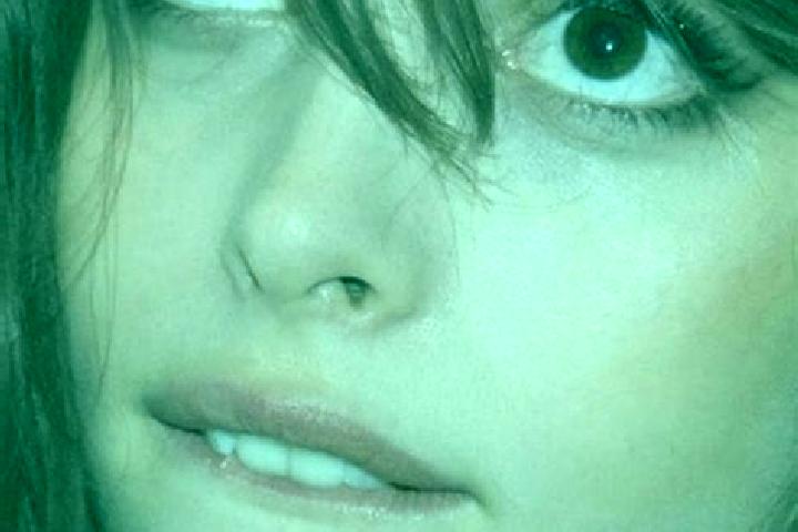 Chloe, 20, a chestnut brown-eyed caribbean companion based in Monforte de Lemos. Offering Erotic Massage, Party Girl, Striptease. Available for incall and ou...