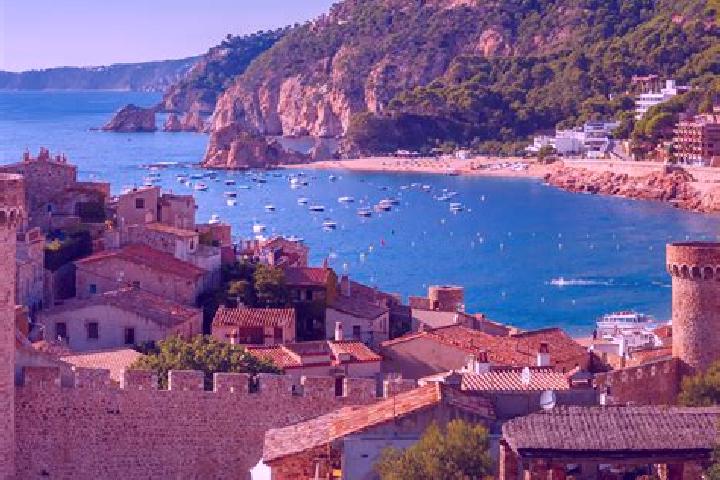 Chloe, 20 — Escort in Bello, Spain