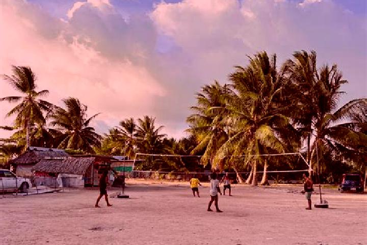 Chloe, 20 — Escort in Kuma Village, Kiribati