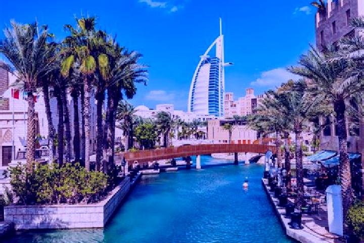 Chloe, 20 — Escort in Madinat Isa, Bahrain