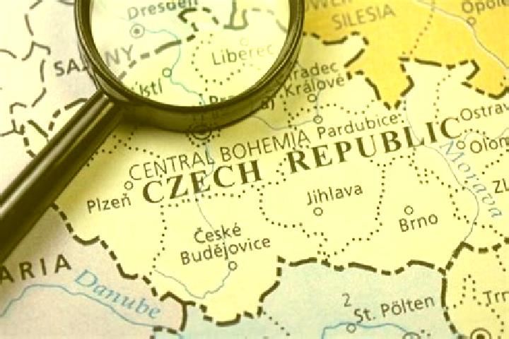 Chloe, 20 — Escort in Pritluky, Czech Republic