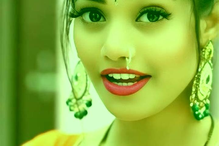 Chloe, 20 — Escort in Sheikhpura, India