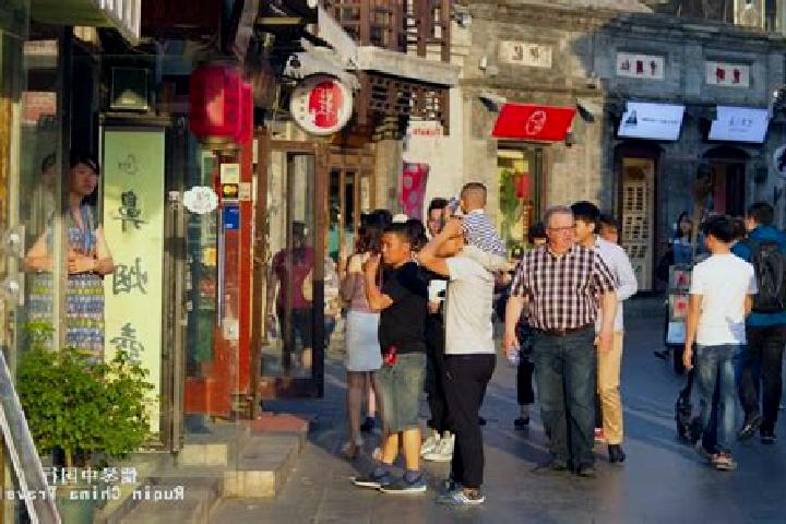 Chloe, 20 — Escort in Siheyuan, China