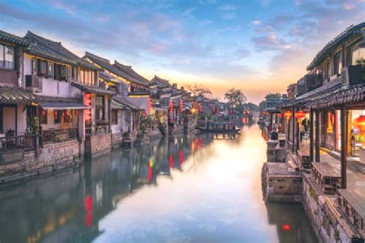 Chloe, 20 — Escort in Xitang, China