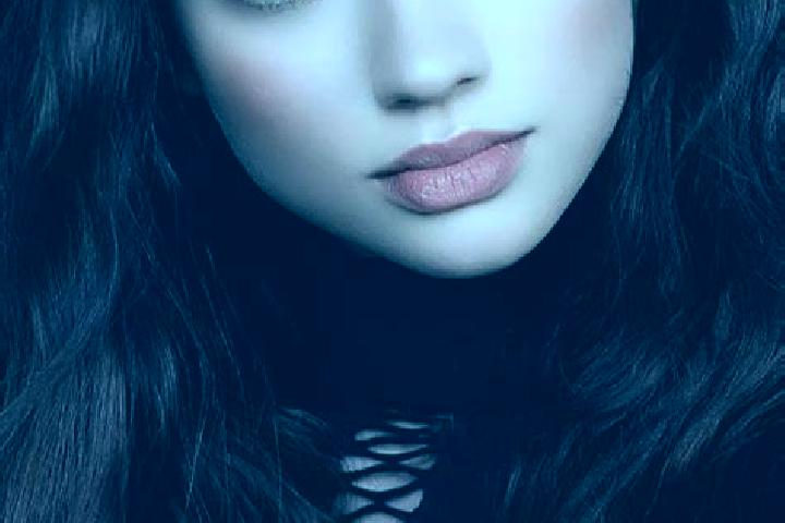 Chloe, 21, a auburn brown-eyed middle eastern companion based in Sambata Noua. Offering Duos, A-Level, Domination, Massage, Roleplay. Available for incall an...