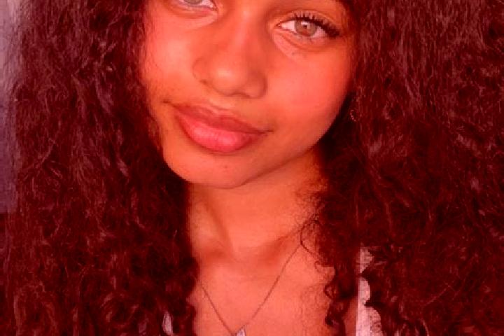 Chloe, 21, a black hazel-eyed mixed companion based in Ghindeni. Offering Travel Companion, Tantra, OWO. Available for incall and outcall, day and evening da...