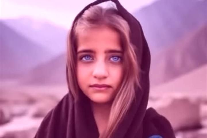 Chloe, 21, a blonde amber-eyed middle eastern companion based in Tornaco. Offering Girlfriend Experience, A-Level, Prostate Massage, GFE. Available for incal...