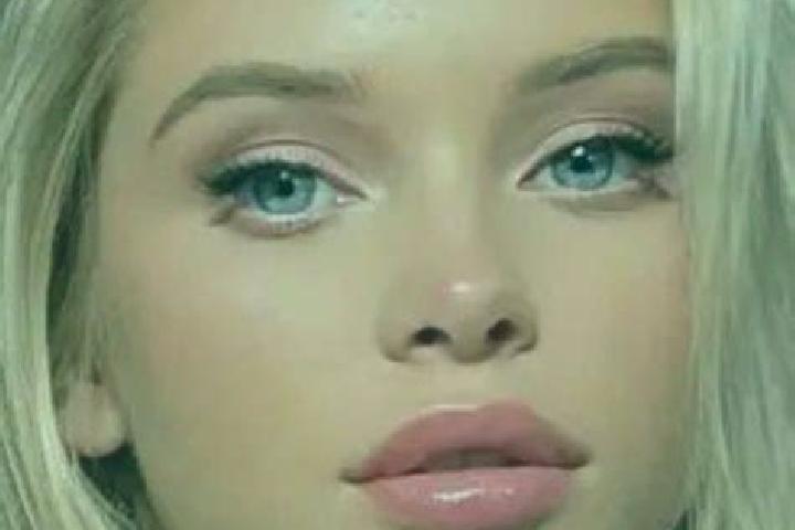 Chloe, 21, a blonde blue-eyed mixed companion based in Gazahio. Offering Roleplay, A-Level, Deep French Kissing, Tantra. Available for incall and outcall, da...