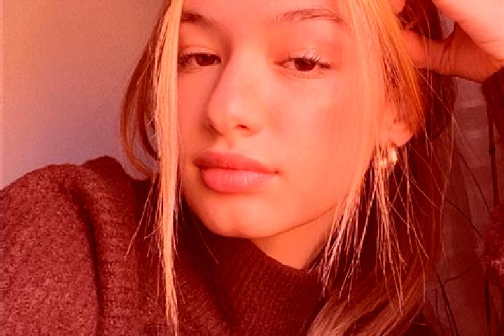 Chloe, 21, a blonde brown-eyed indian companion based in Nuxco. Offering 69, Travel Companion, Striptease, Prostate Massage. Available for incall and outcall...